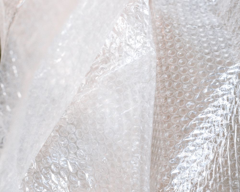 Roll of protective bubble wrap